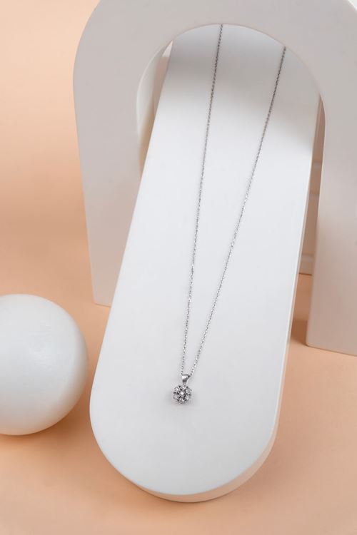 0,05 Carat Pırlanta Coronet Kolye